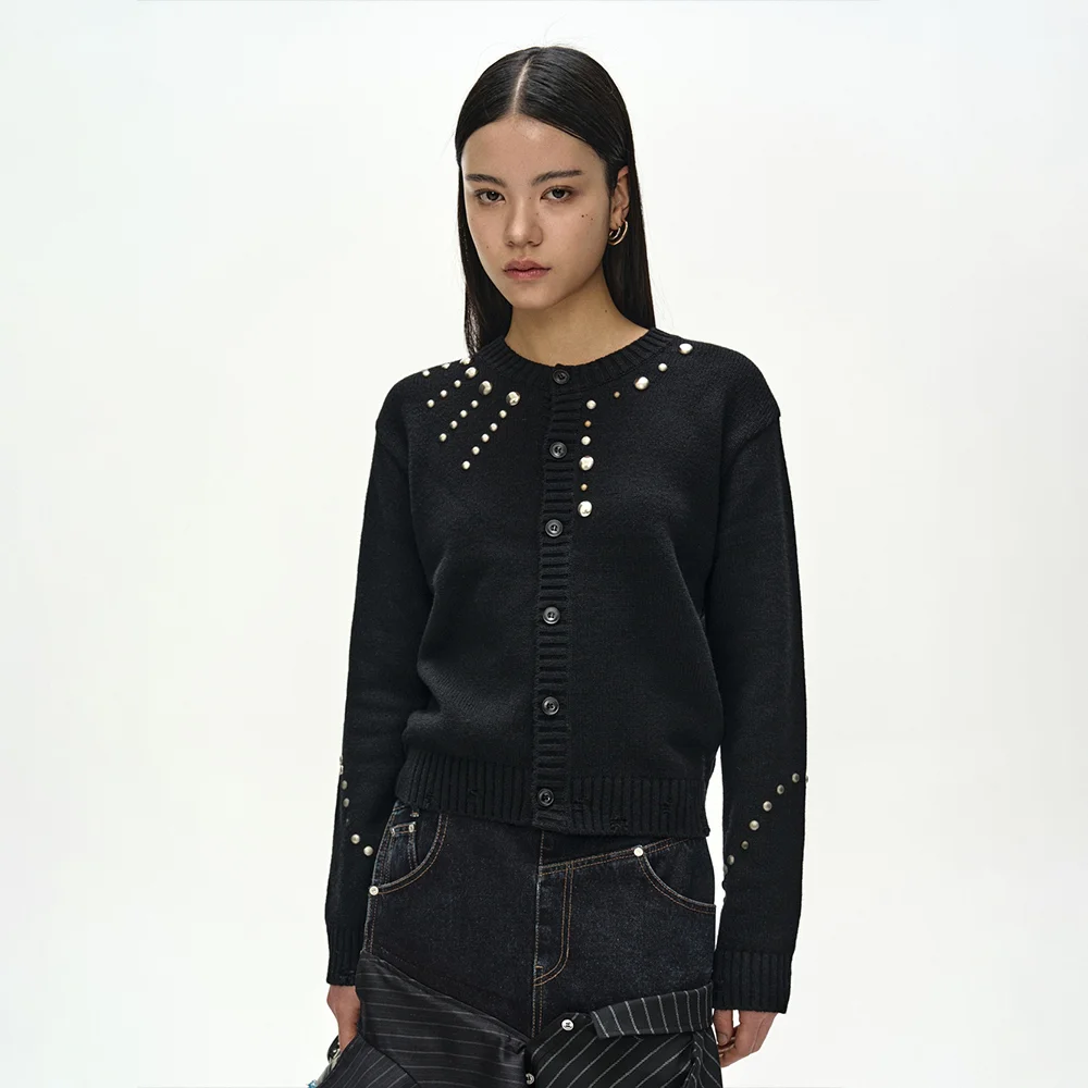 ROGHEN STUDDED CARDIGAN (BLACK)