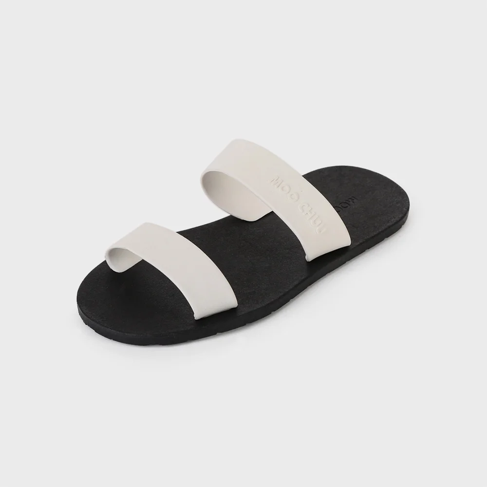 Two Straps, Black-White