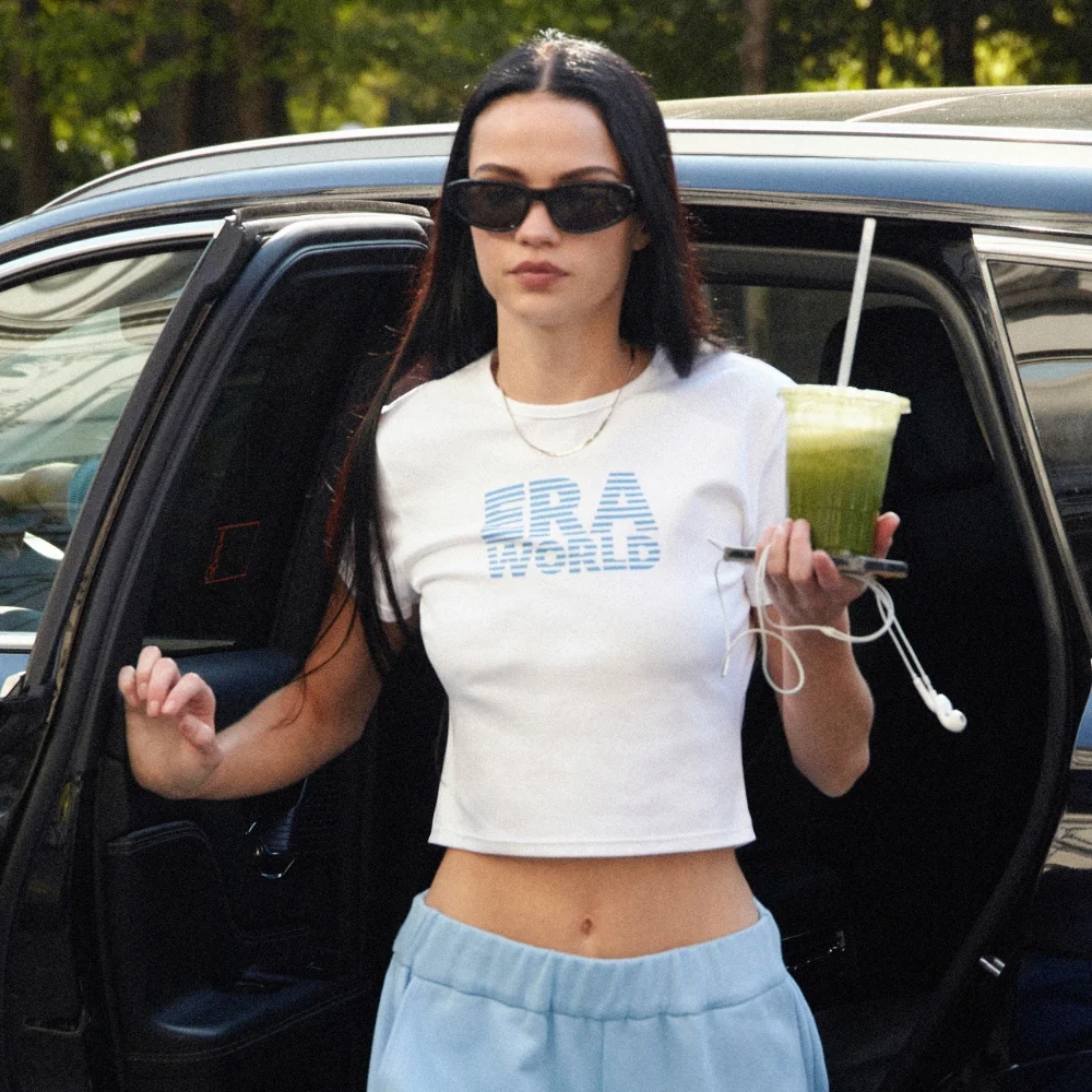 WOMEN ERA WORLD SLIM CROPPED T - WHITE