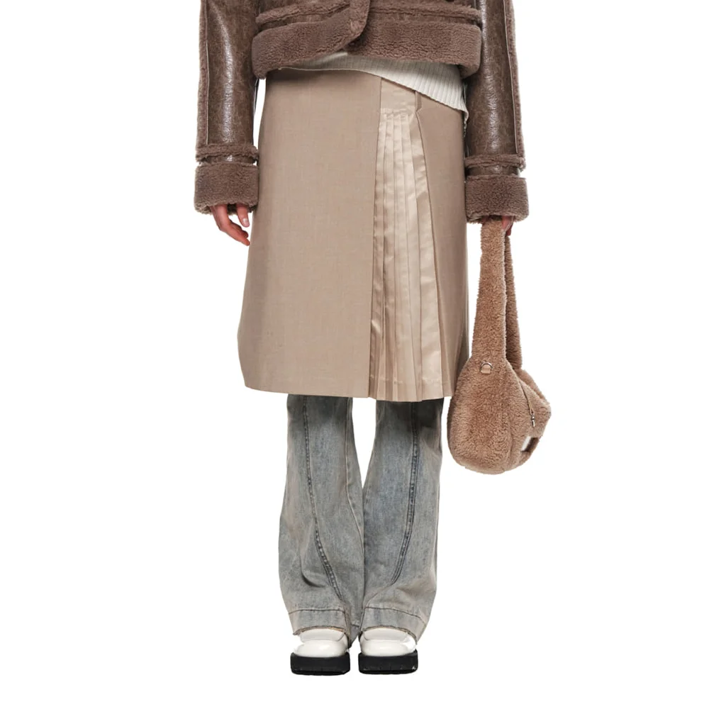 PLEATS MIX MIDI SKIRT IN BEIGE