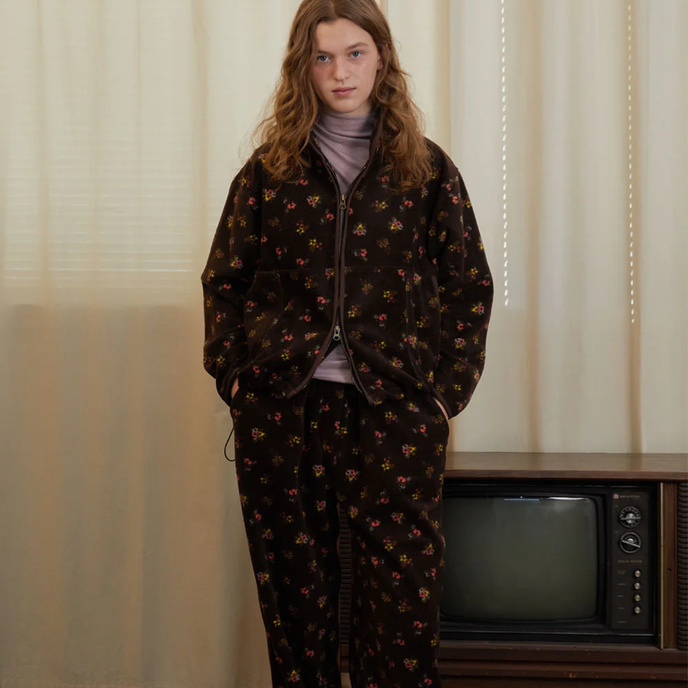 Petit flower fleece set-up (Brown)