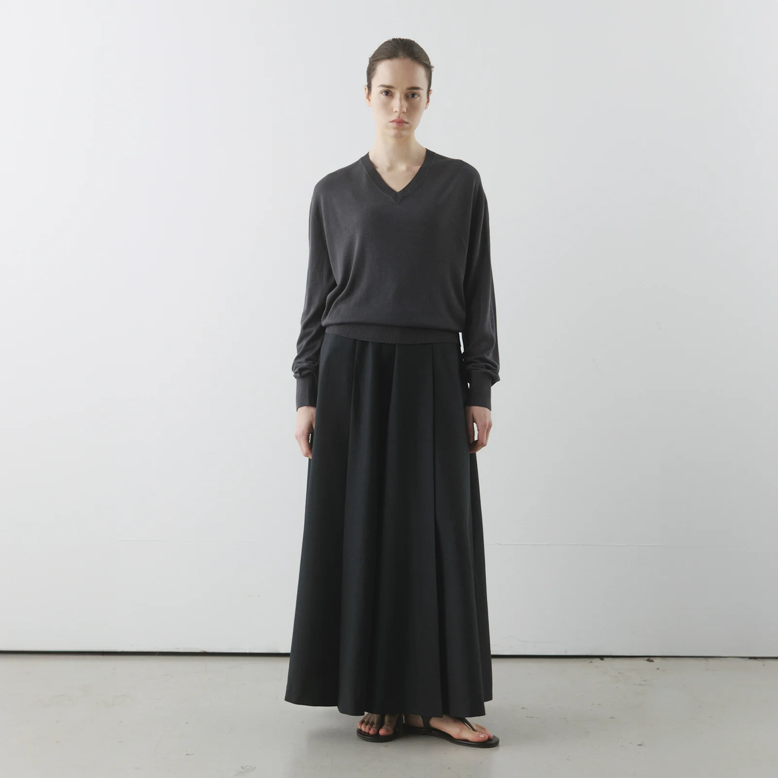 Volume Skirt Pants in Charcoal