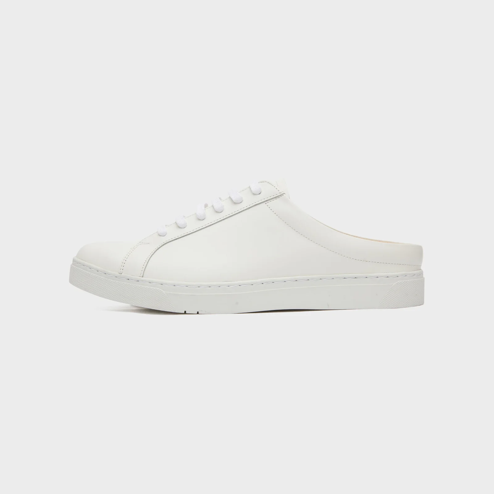 AM 1956 Baseman Mule All White