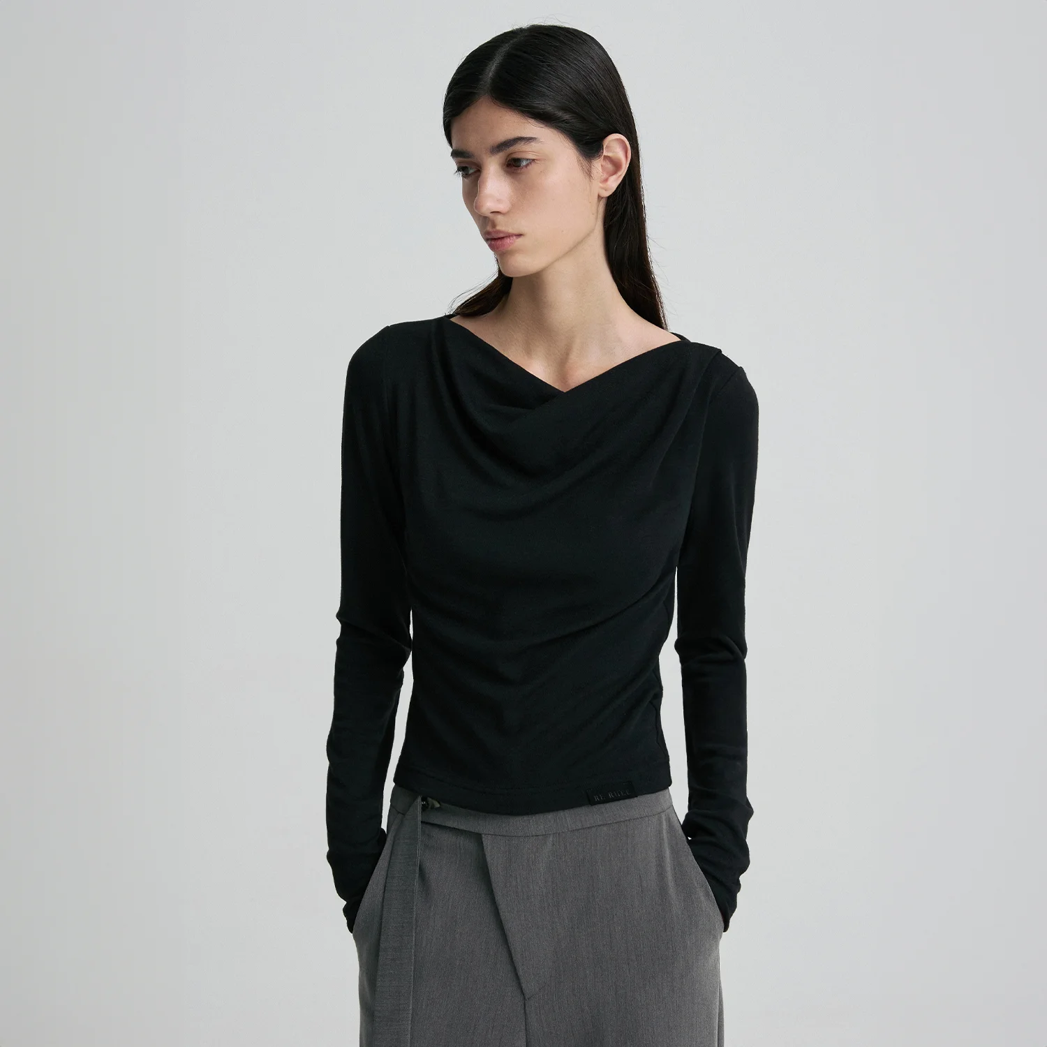 COWL-NECK FITTED LONG-SLEEVE TOP BLACK