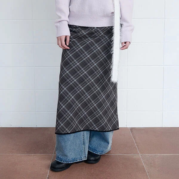 CHECK SLIM LONG SKIRT BROWN