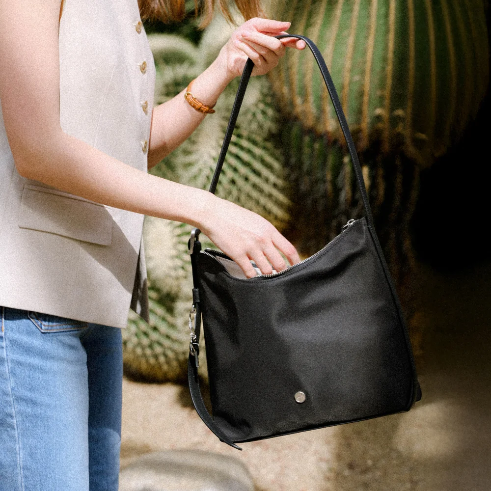 Sac Leonie Nylon Black