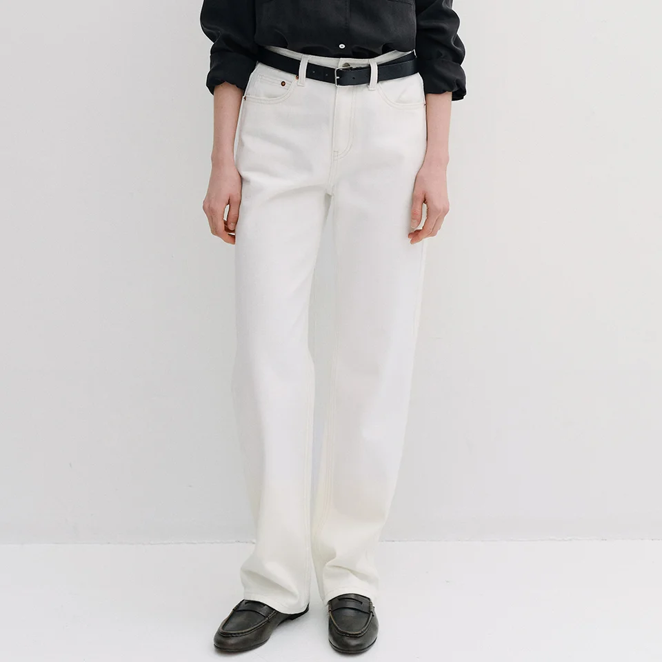 relaxed straight jeans (cream)