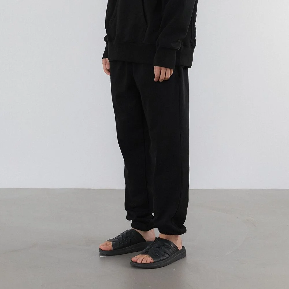ESSENTIAL SWEAT PANTS (BLACK)