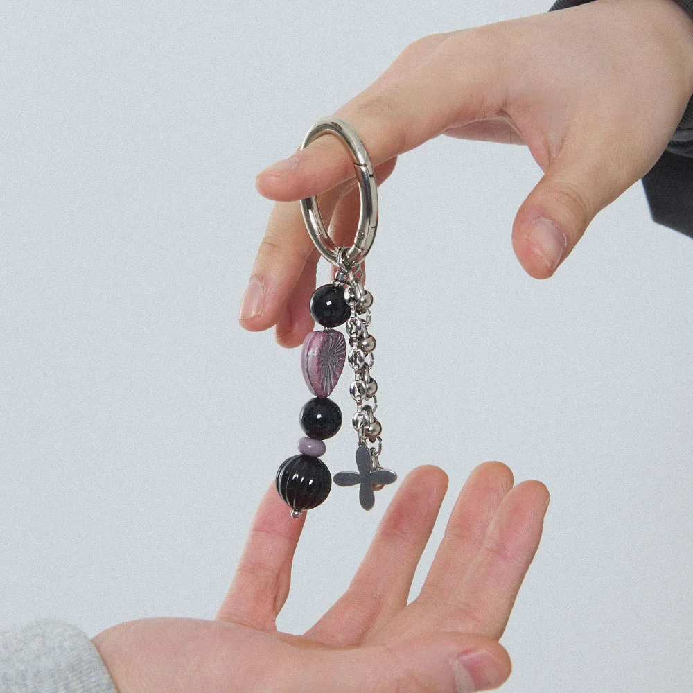 Signature Seikrid Heart Oval Keyring