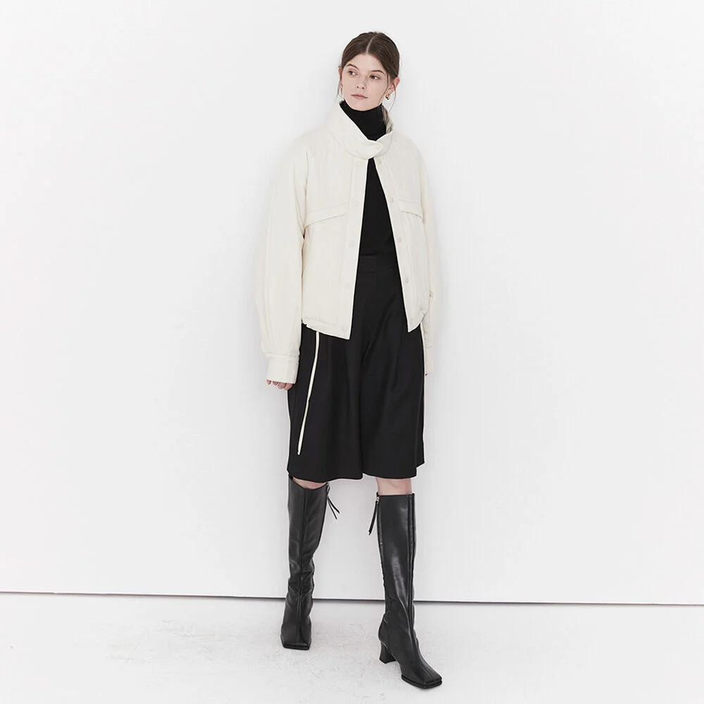 HIGH NECK PADDING BLOUSON (off white)