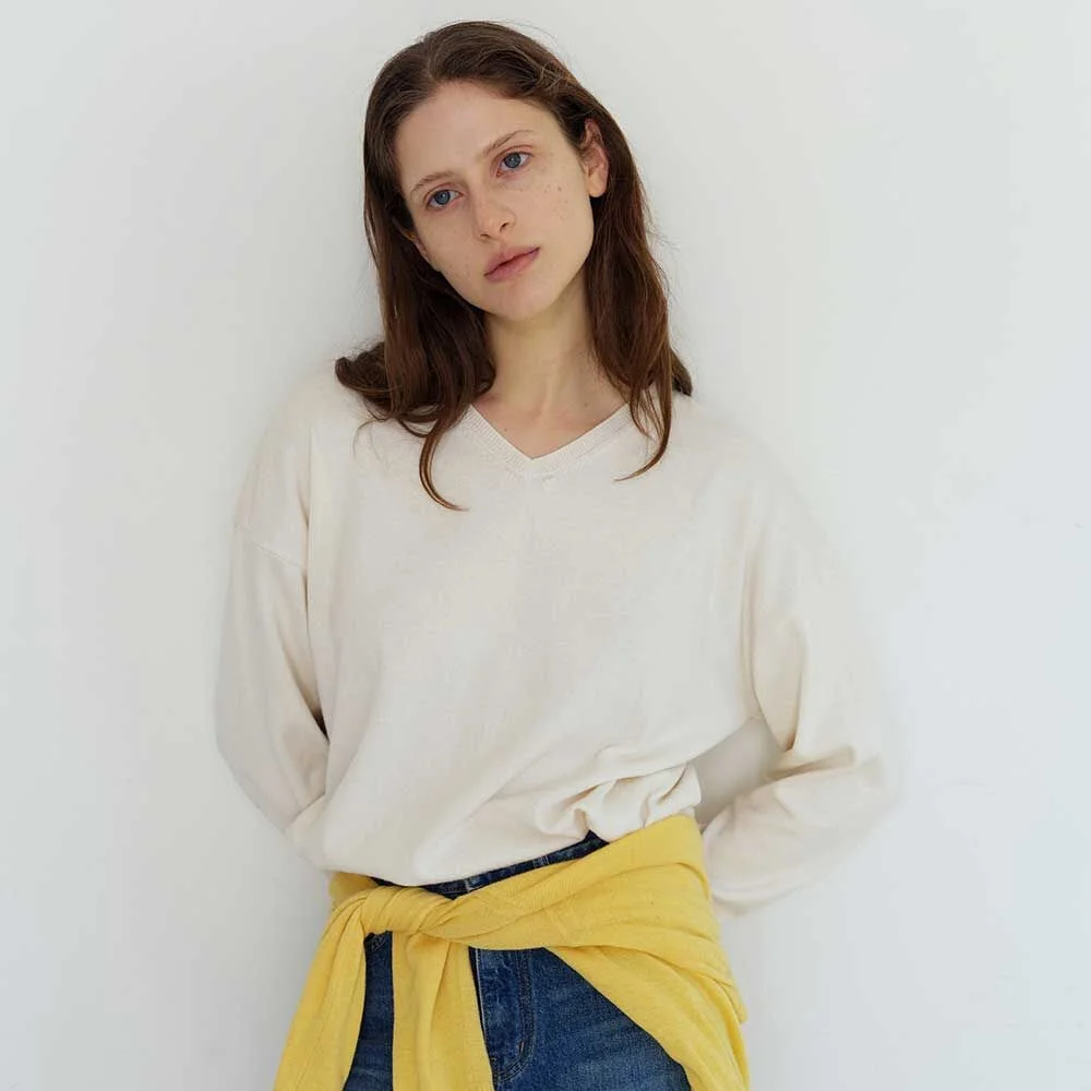 Classic V-neck Knit(Ivory)