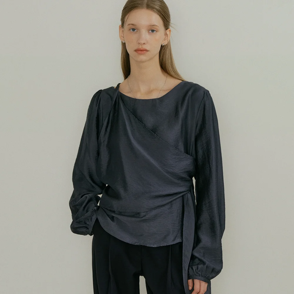 comos 1542 unbalance twisted wrap blouse (charcoal)