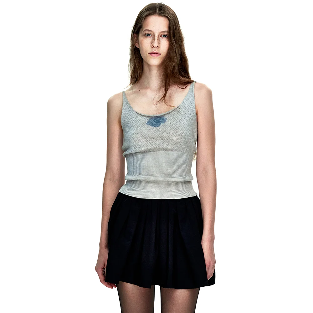 POINTELLE SLEEVELESS KNIT TOP_grey