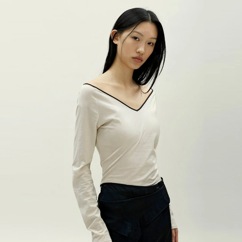 Contrast Scoop Neck TShirt Beige (AG5741A01A)