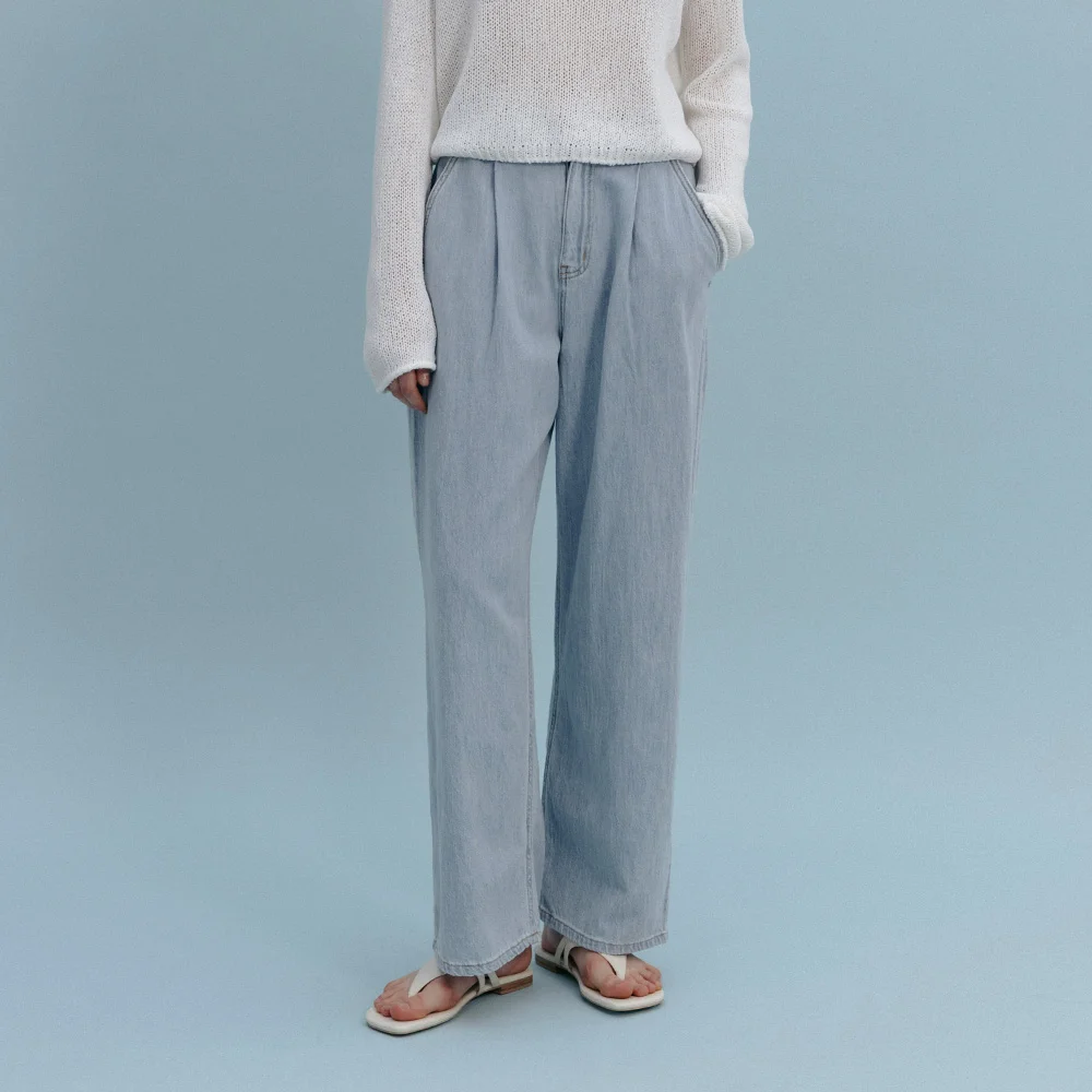 DEW PINTUCK JEANS_LIGHT BLUE