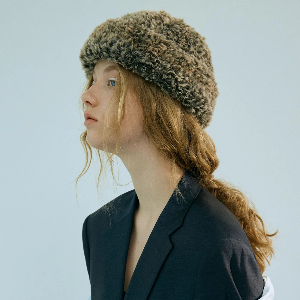 Fur beanie in Brown