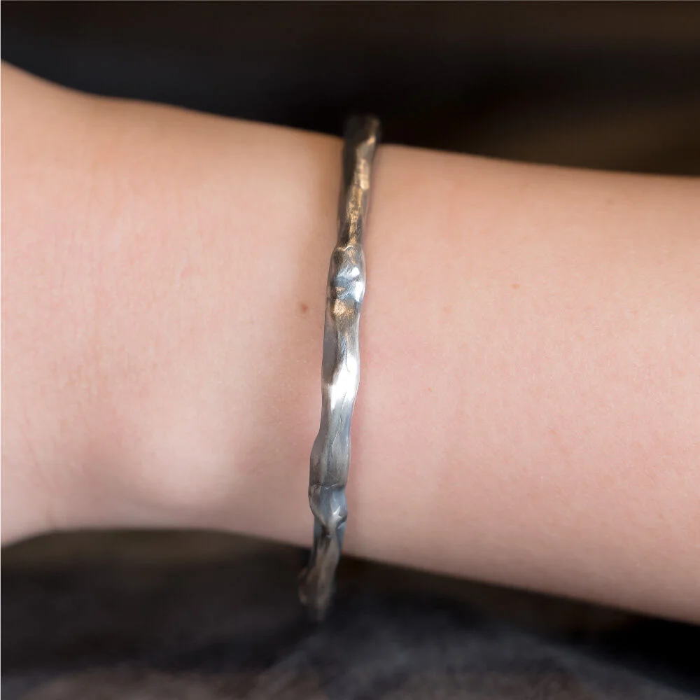 HR 238B_Silver Bangle Bracelet (Silver 925)