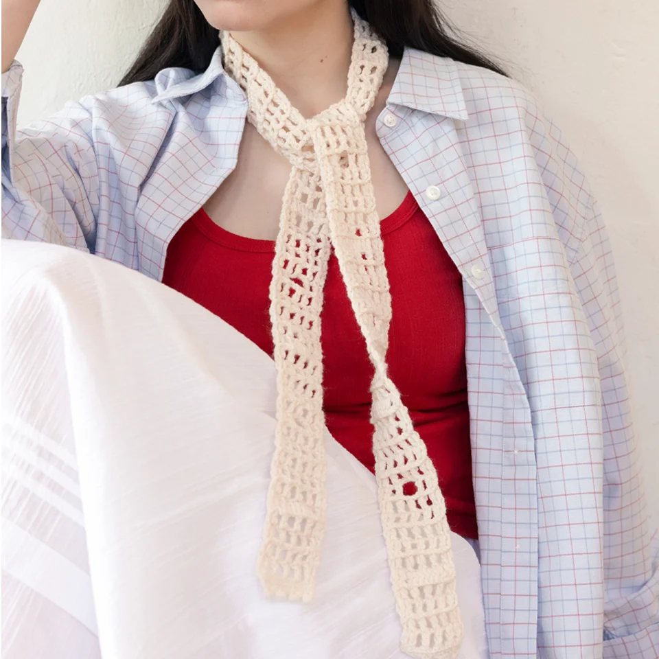 Soft crochet knit long scarf (Off white)