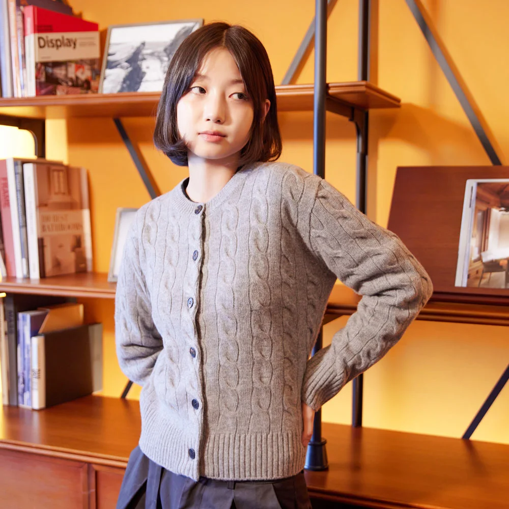 羊毛 絞花 Round Knit 開襟外套