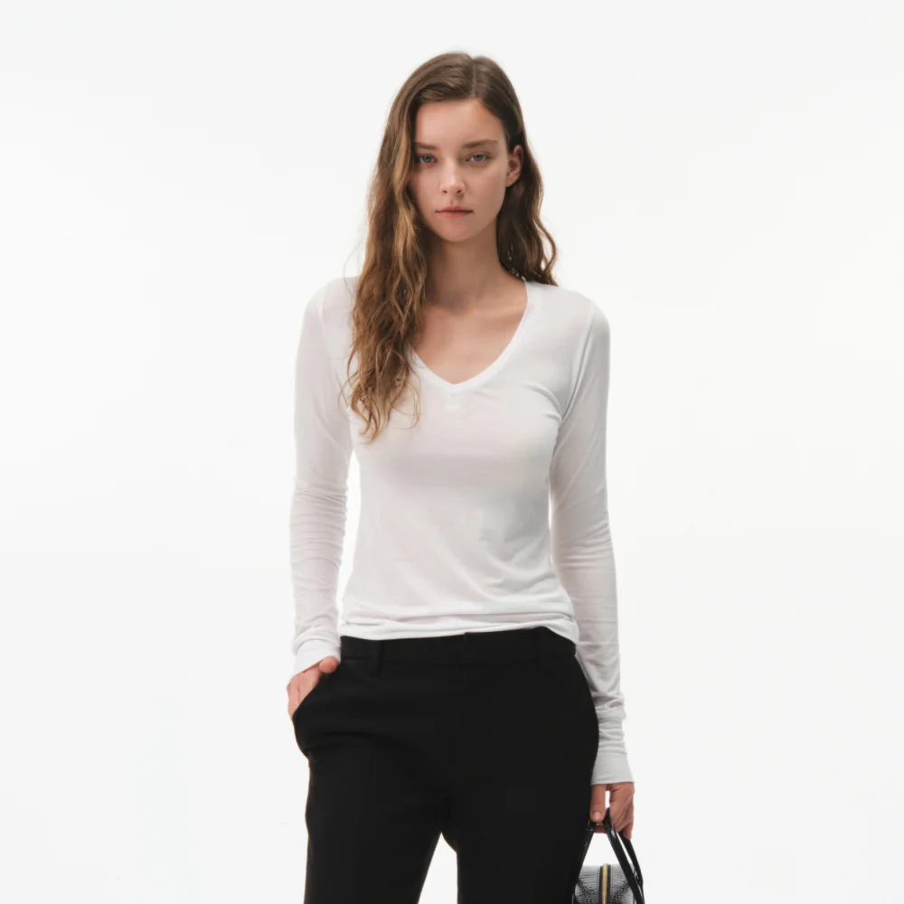ROSY V-NECK SLEEVE (WHITE)