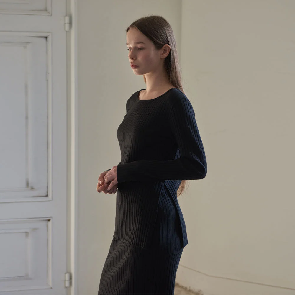 Wide Rib Slit Long Sleeve (Black)