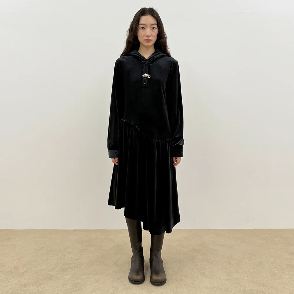 SN Fluid Velvet Dress (Black)