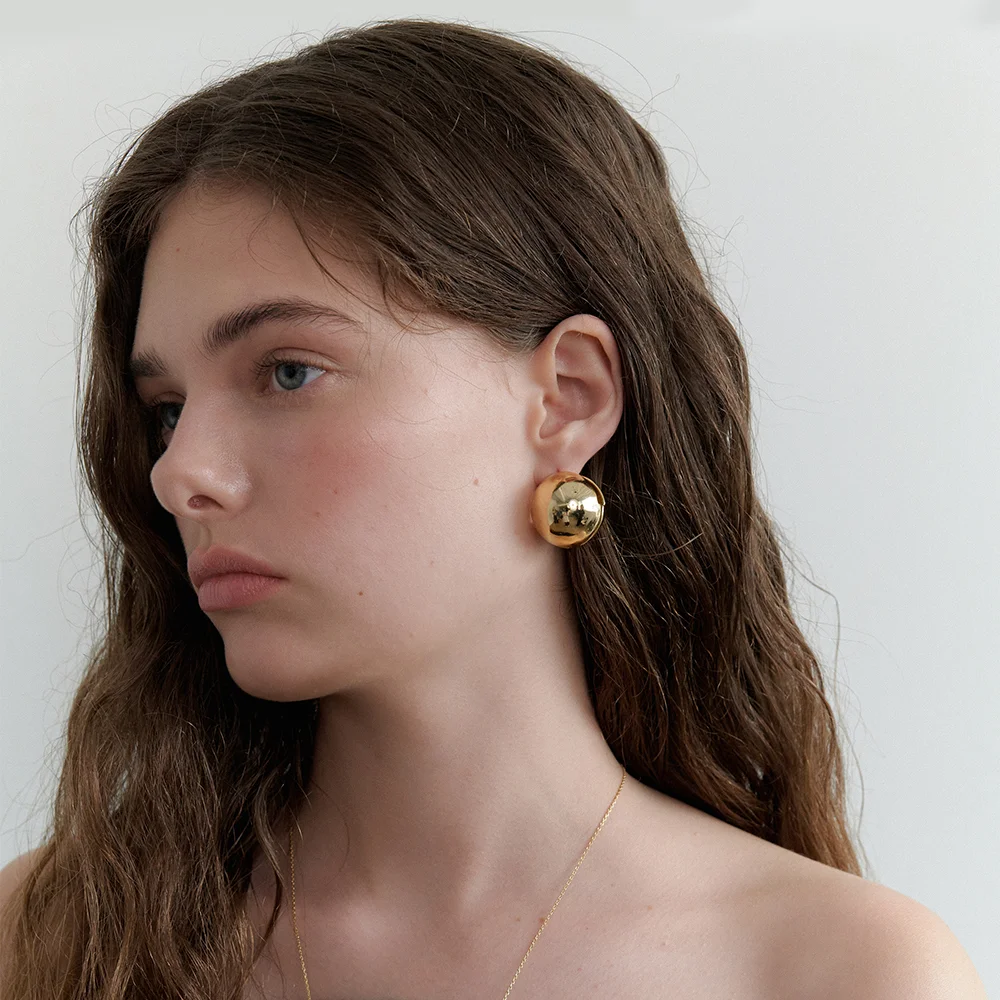 hollow ball one touch earring_L (1unit) JE047