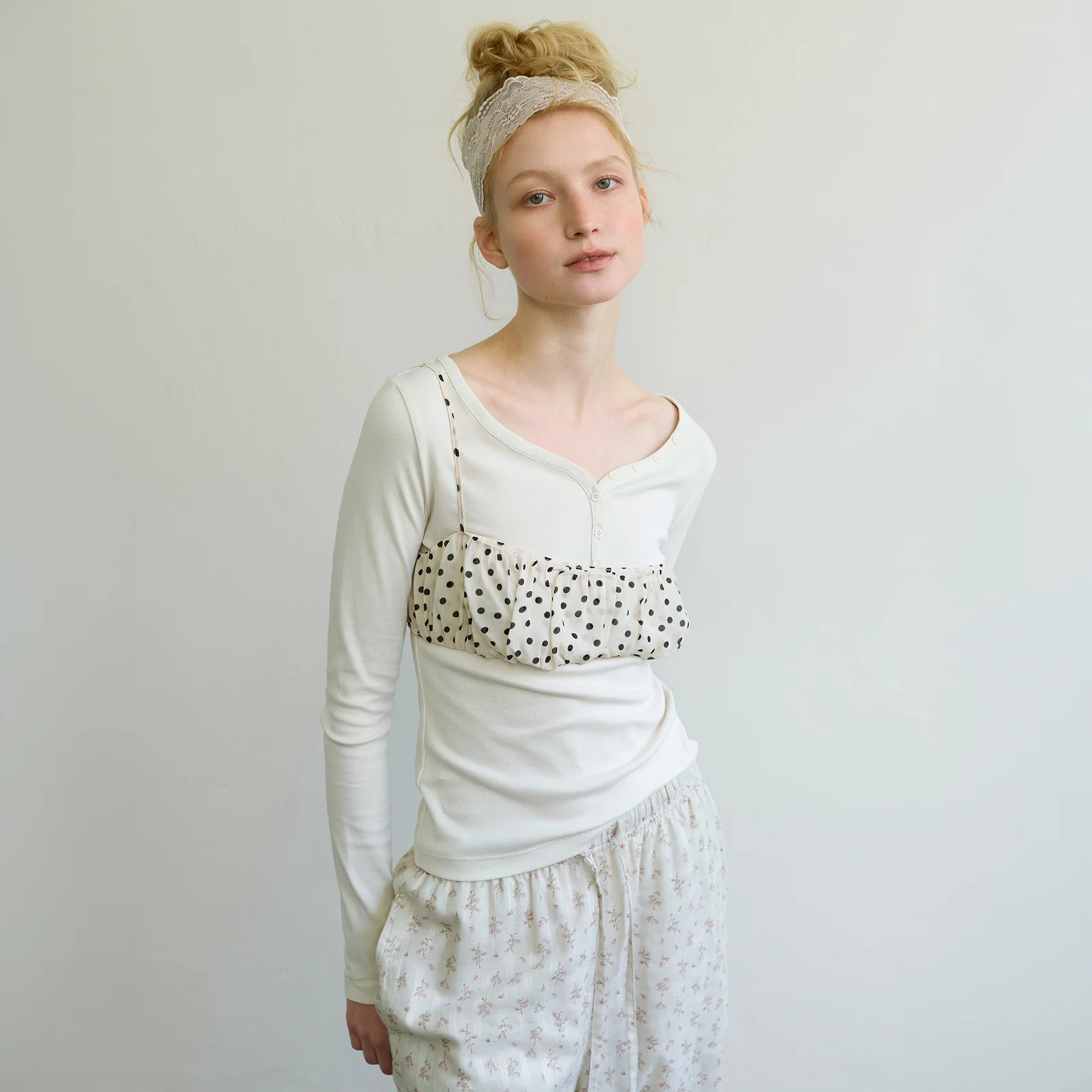 TWO-WAY HENLEY T-SHIRT - CREAM