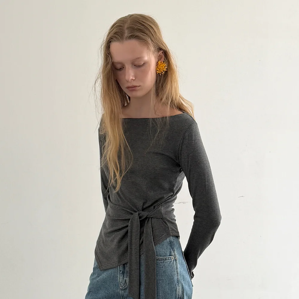 Zen Mood Tie Boat-Neck T-Shirt (Charcoal)