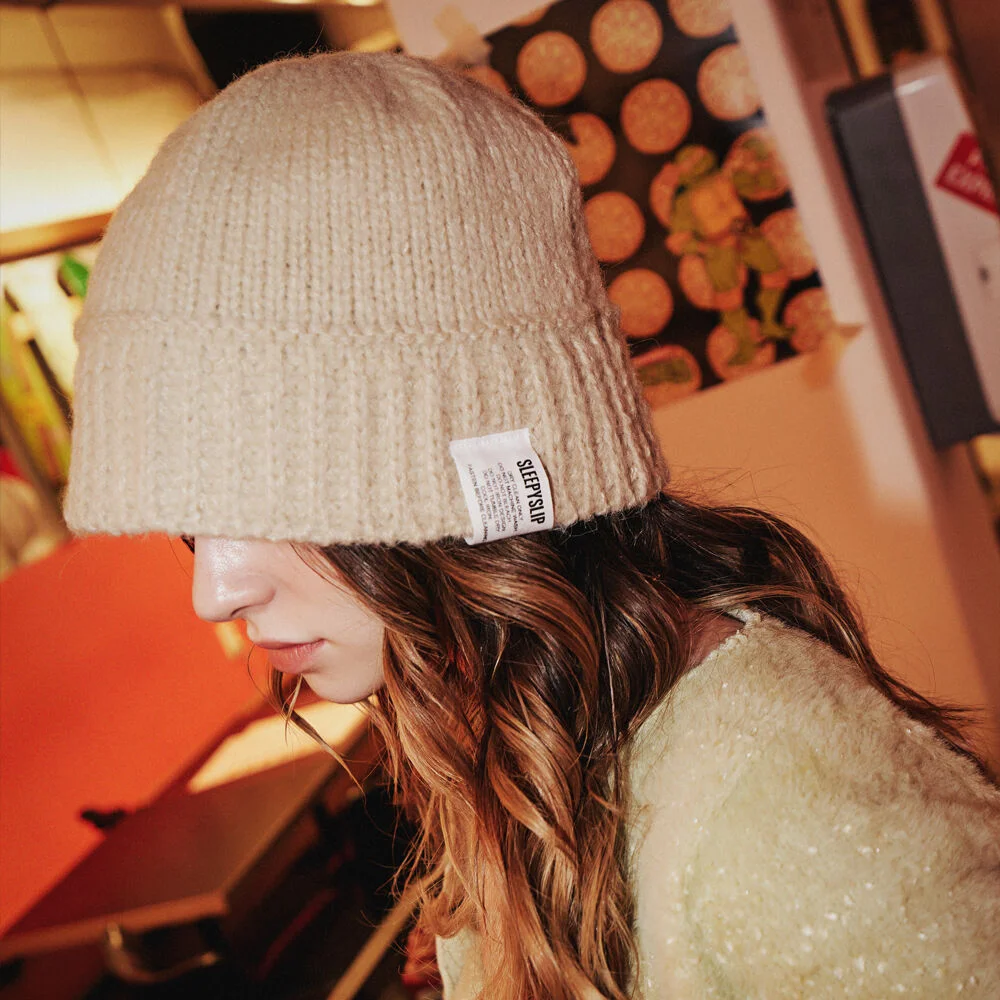 ALPACA KNIT BEIGE BUCKET HAT