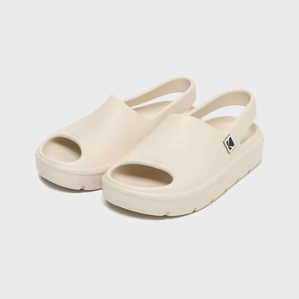 Cambi 洞洞鞋 BEIGE