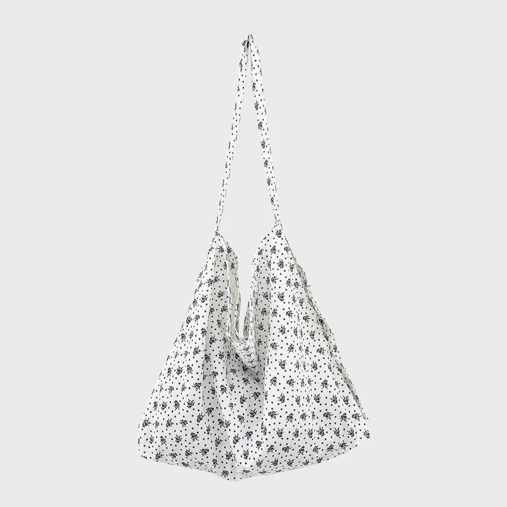 Flower Bag (花朵袋) White