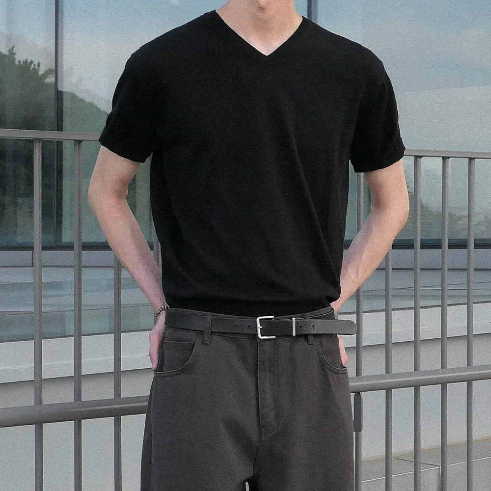 SOLID V-NECK HALF KNIT