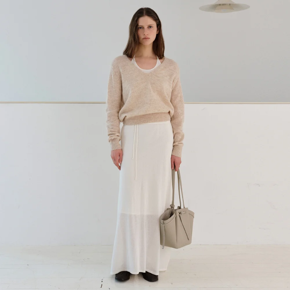 CHERI FLARED LONG SKIRT (IVORY)