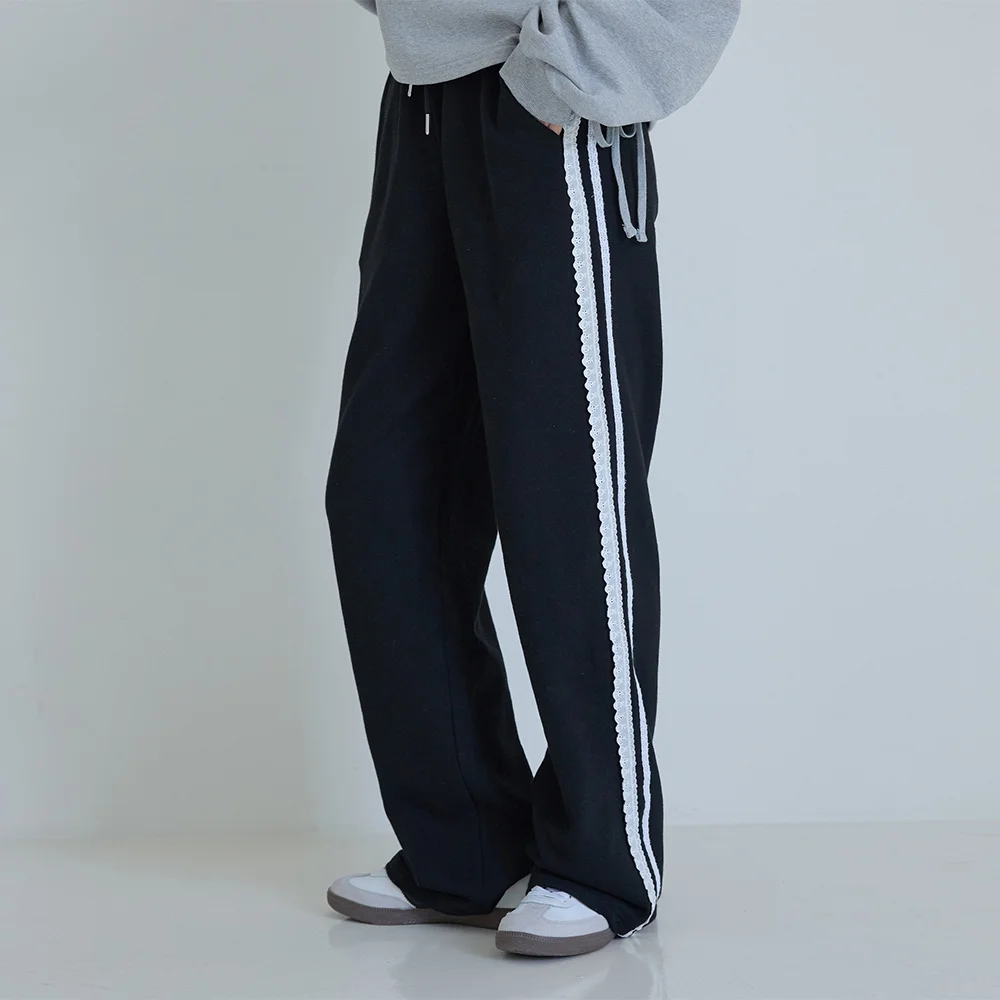 蕾絲 裝飾 衛衣 褲子 黑色