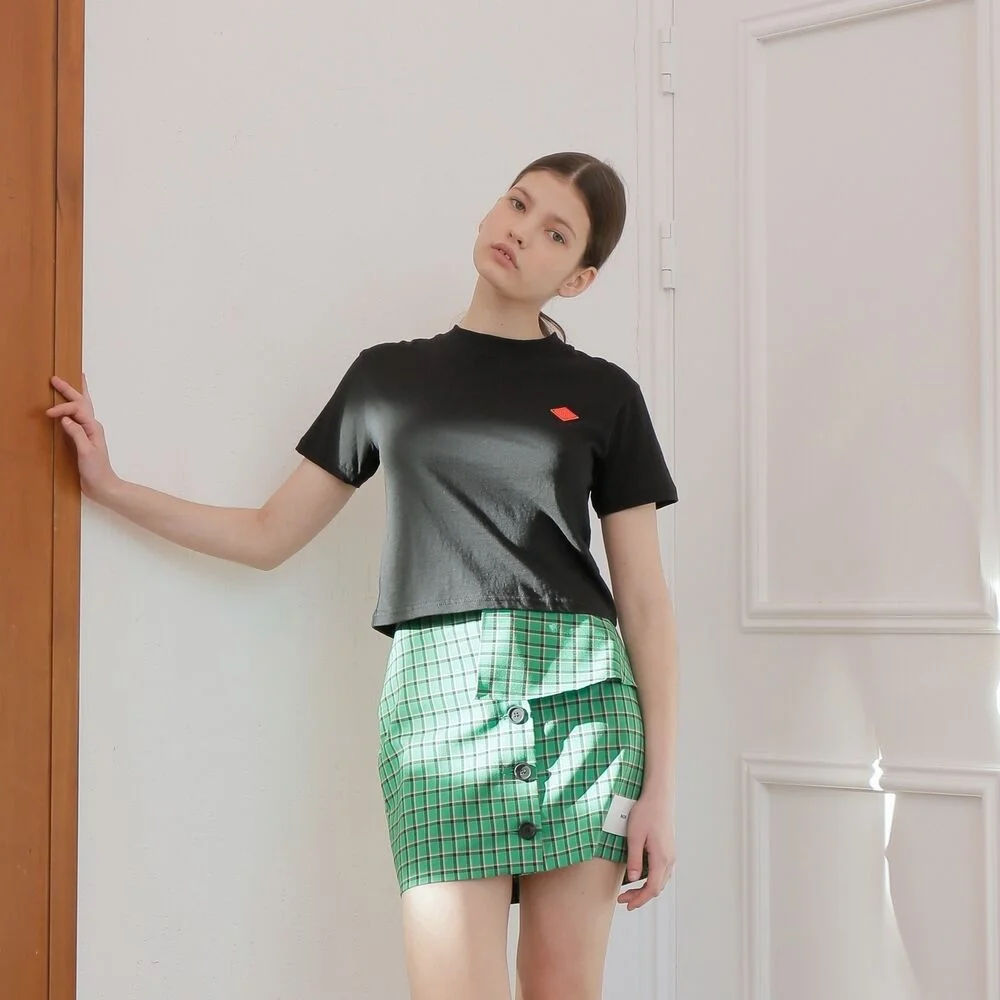 Page Crop T-shirts