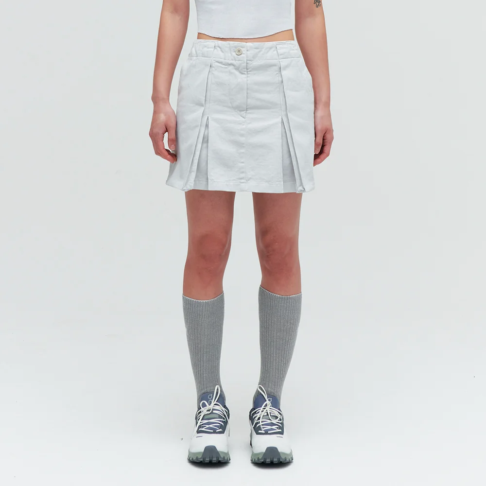 WOMEN'S PLEATED SHORT SKIRT (L.GREY)