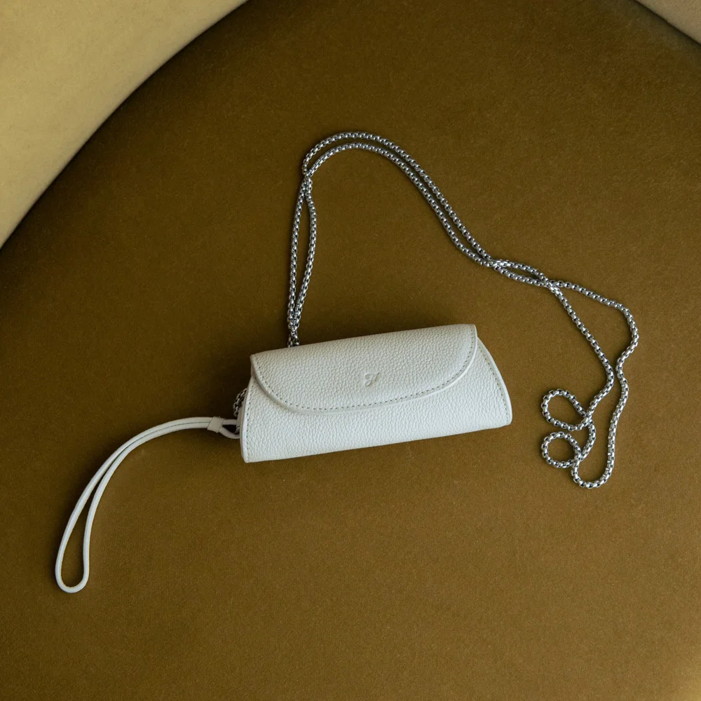 Fyeo Leather Lip Case (Cream)