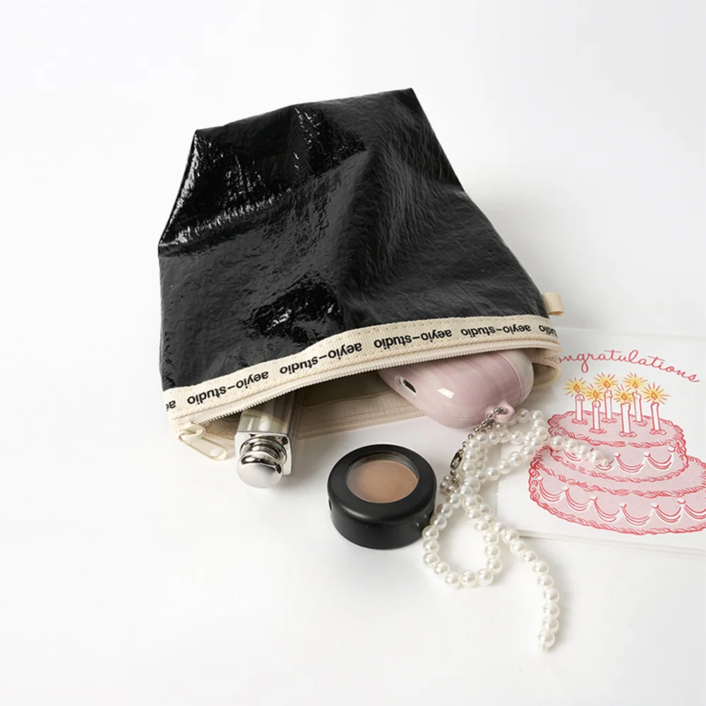 (迷你 尺寸 推出)(7次 補貨 訂單火爆)LOGO T POUCH_標誌 T恤 化妝袋 (6 Colors)_APO3000_NYLON(GLOSSY)