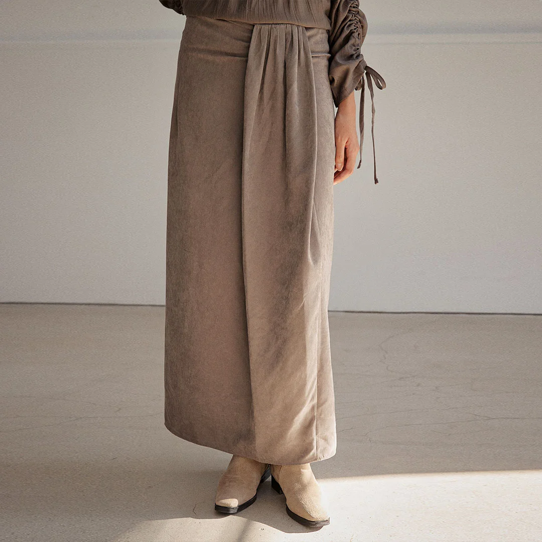 SUEDE FLUID SKIRT