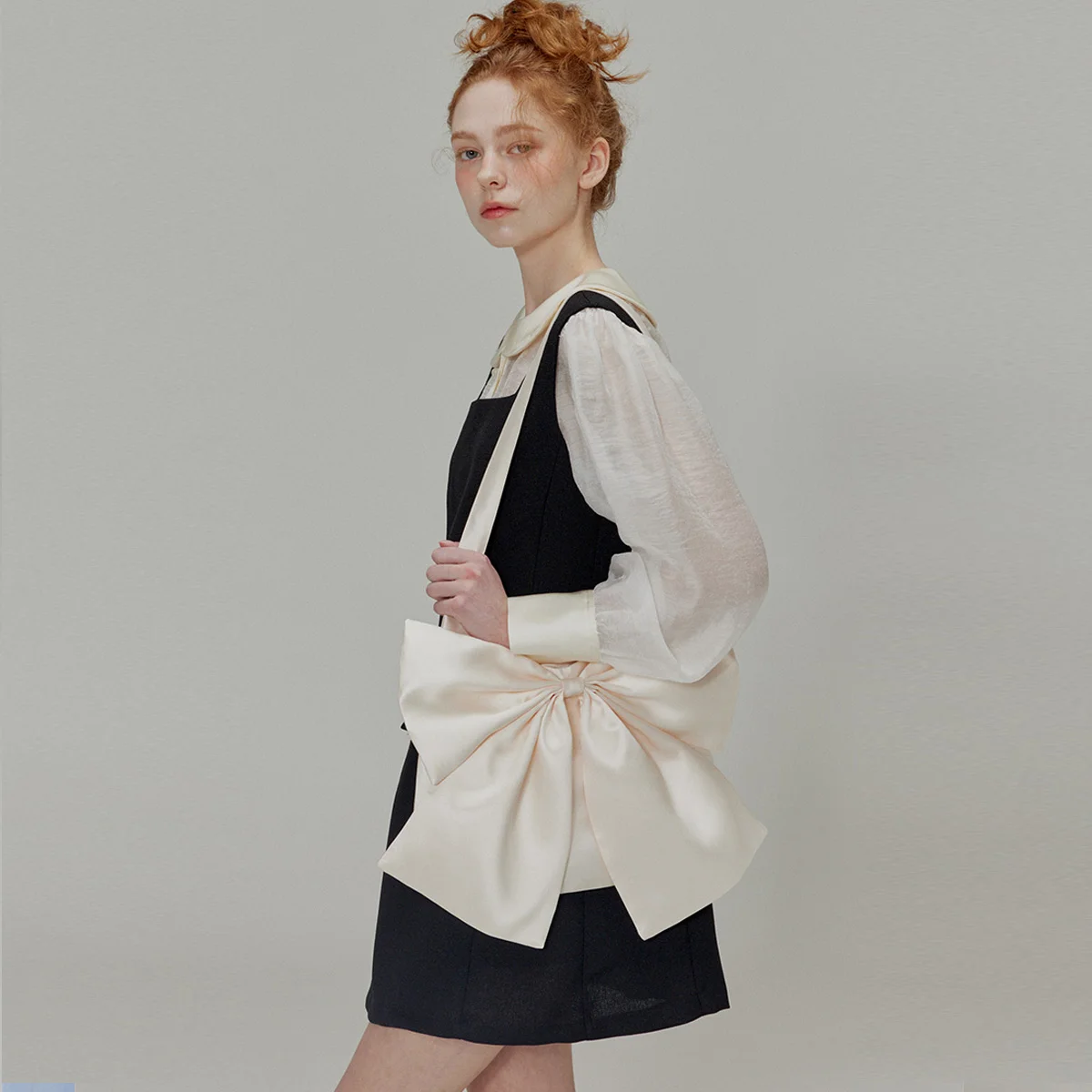 Big Ribbon Satin Bag Cream