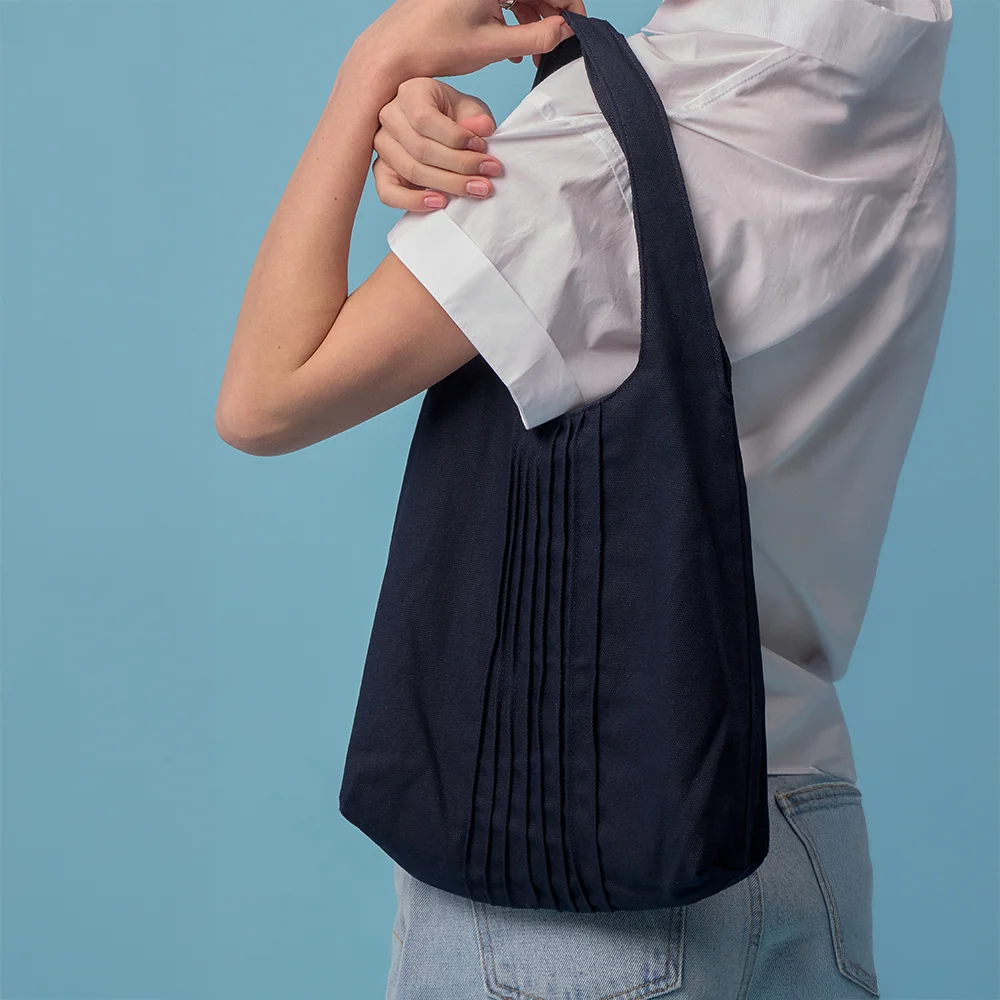Dia Pintuck Bag (Navy)