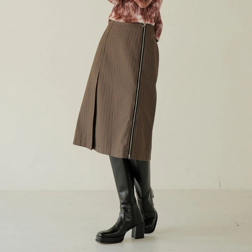 Tone Skirt