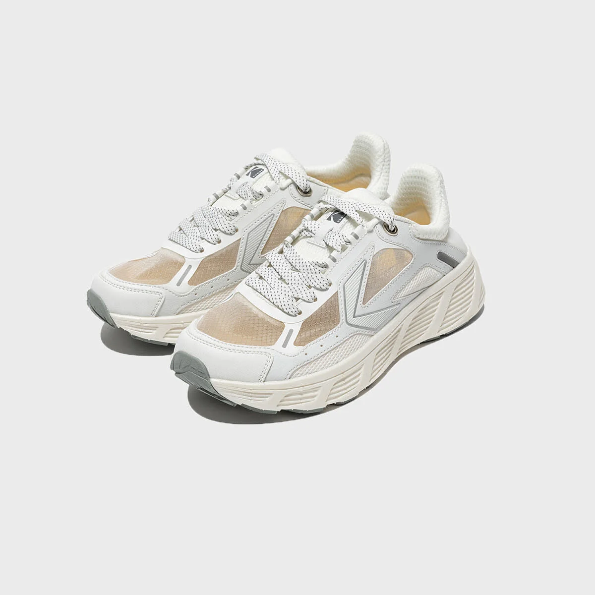 KLASH (高貴) WHITE