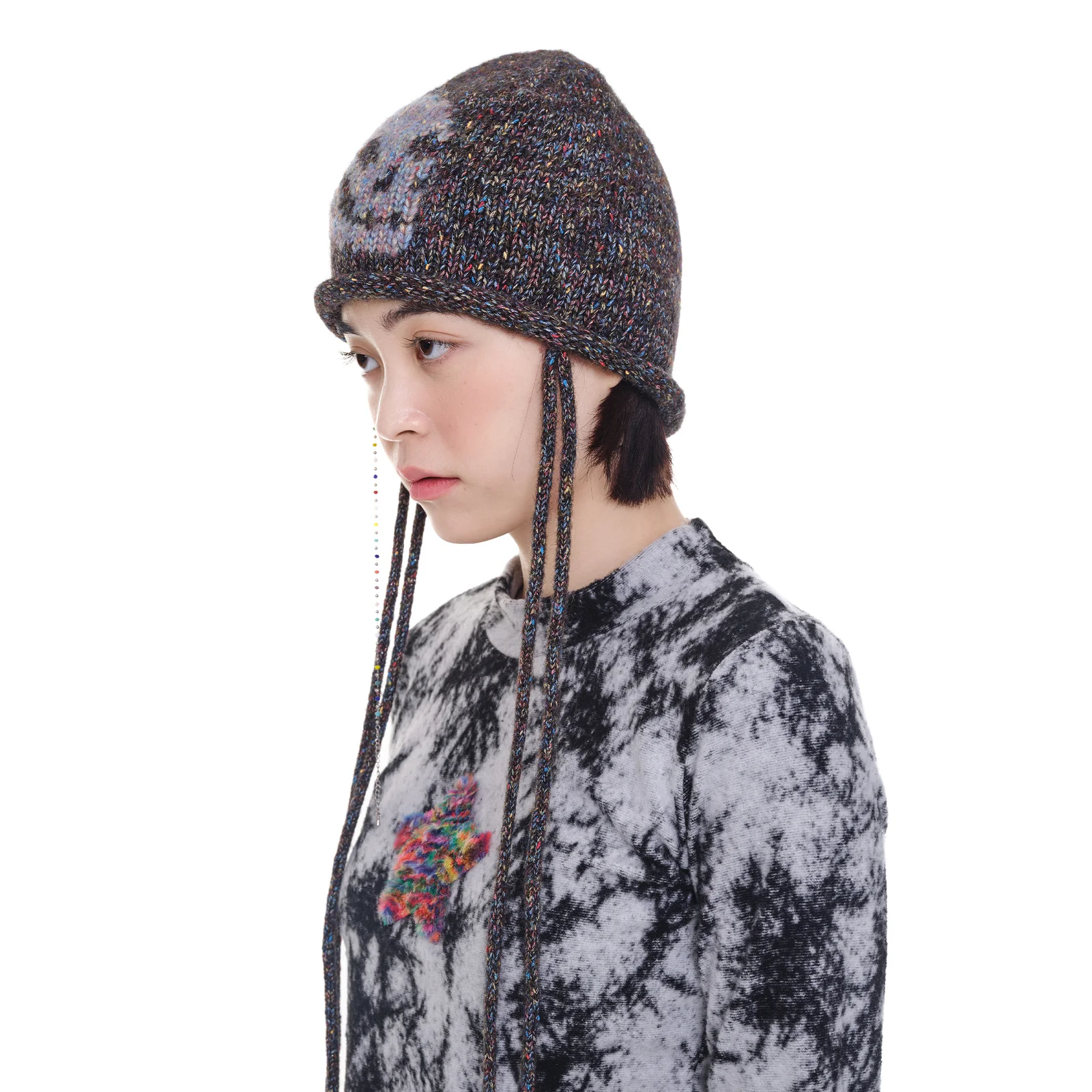 Skull beads beanie_black