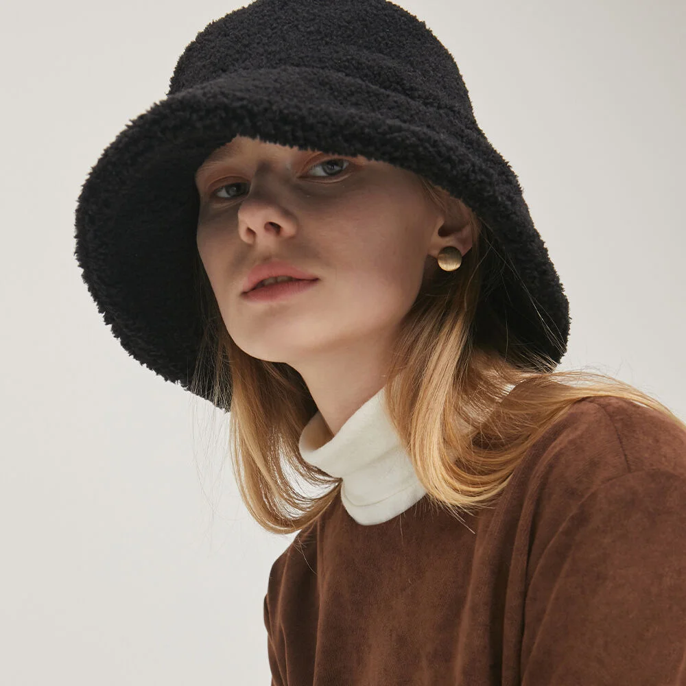 Shearling Bucket Hat - Black
