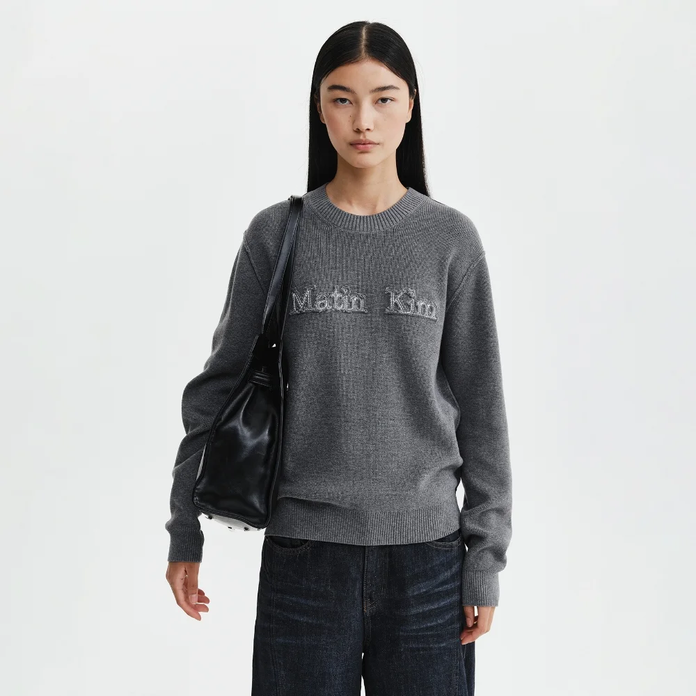 MATIN APPLIQUE LOGO KNIT PULLOVER IN GREY
