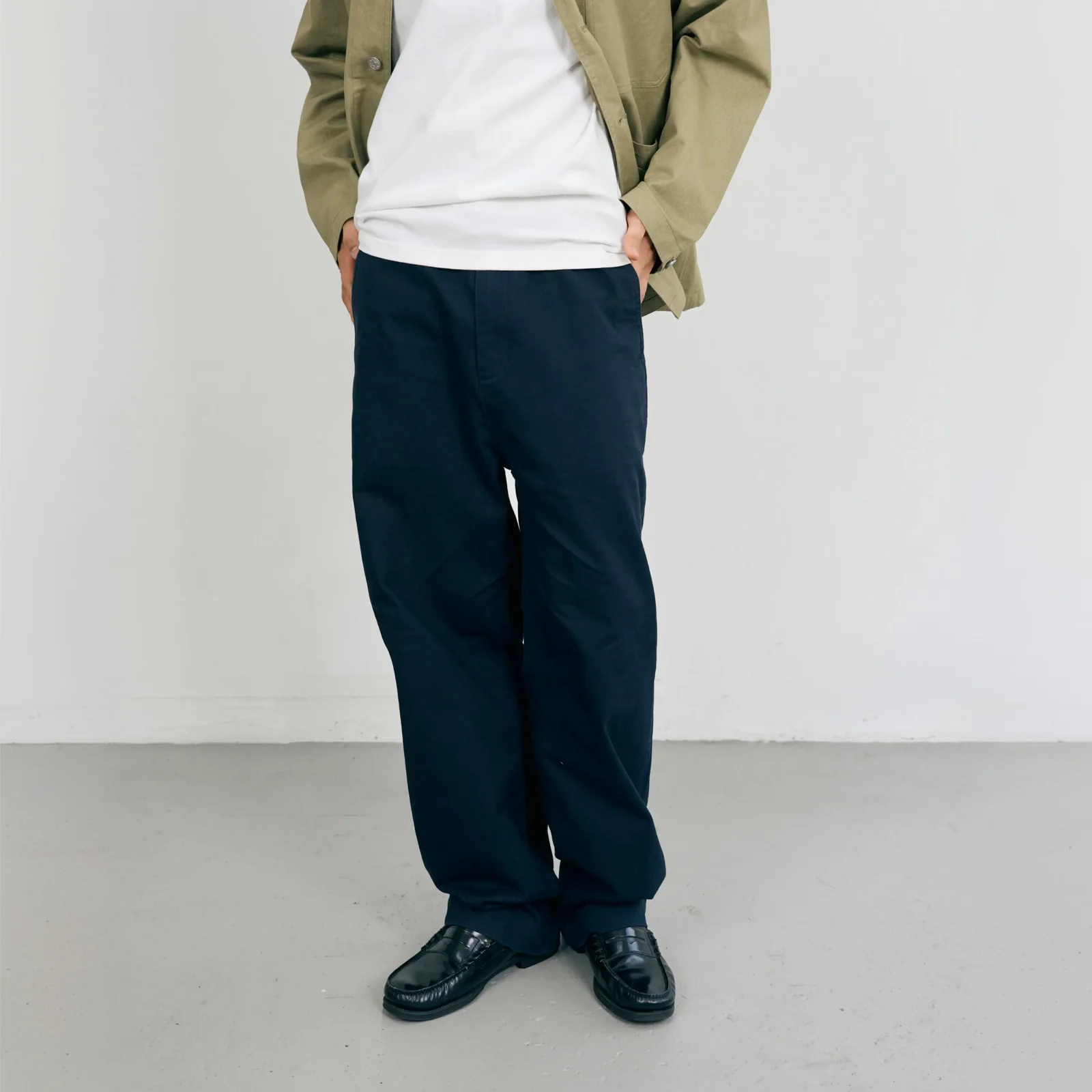 Everyday Officer Chino Pants (Navy)