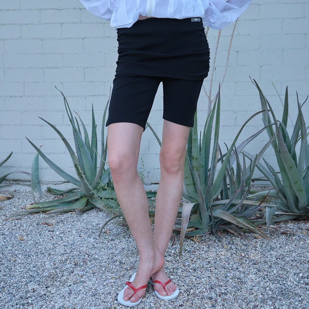 Fold Shirring Biker Shorts - Black