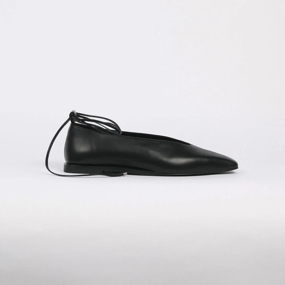 Miel Flat Leather Black